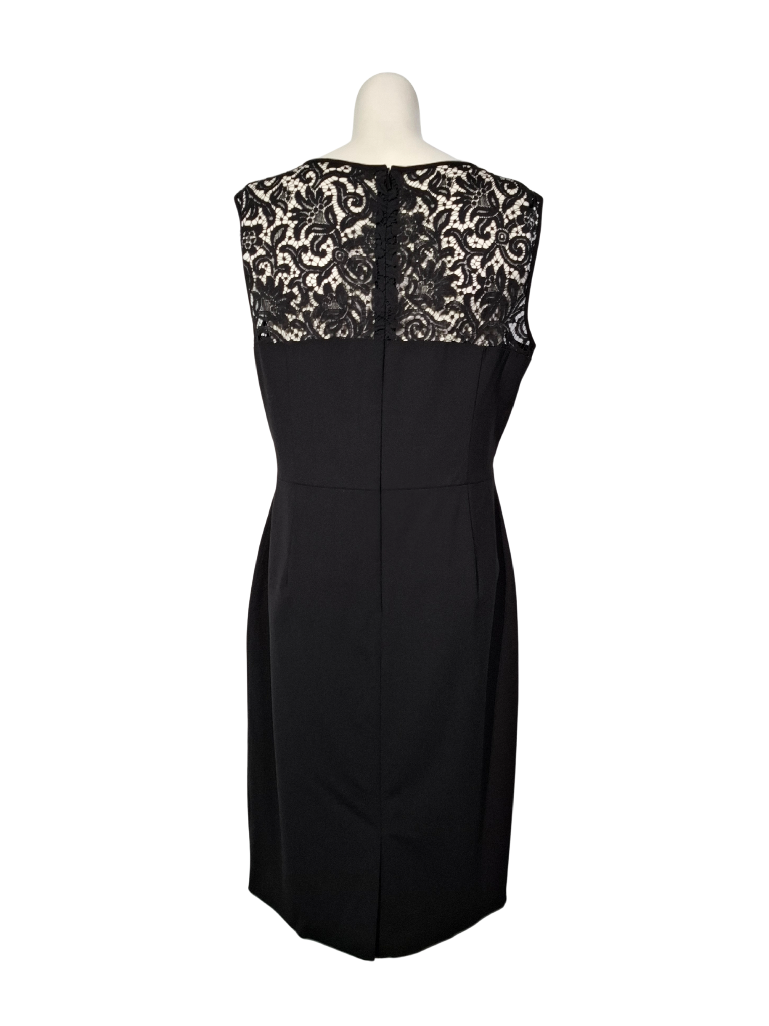 Juoda BOSS suknelė, L